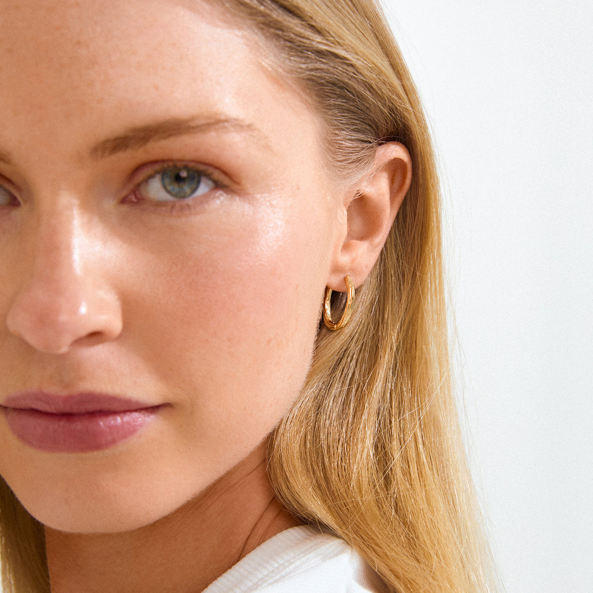 Now Hoop Earrings - Gold Plated